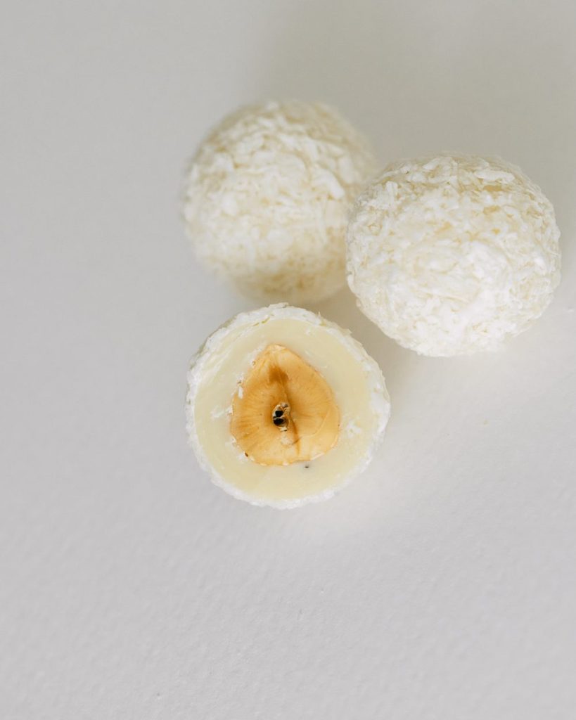 Cocco a scaglie, Bontons